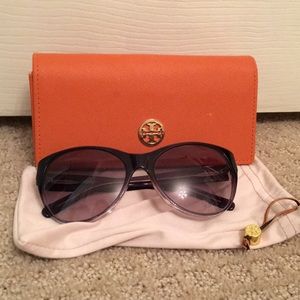 Tory Burch Preowned Sunglasses